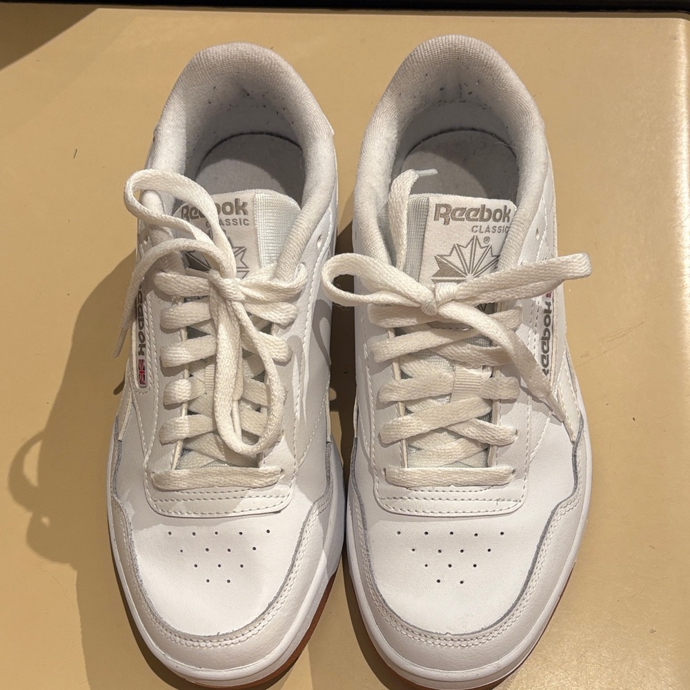 Men’s Reebok Court Advance